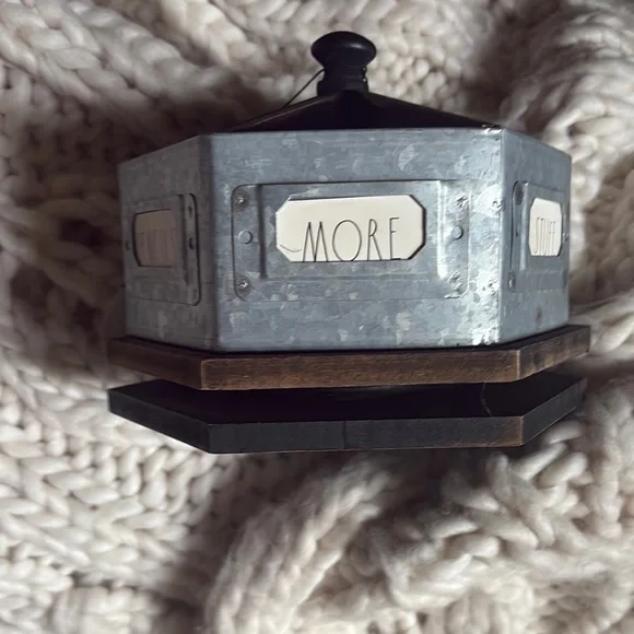 Rae Dunn Gray Rotating Pencil Case - Picture 5 of 9